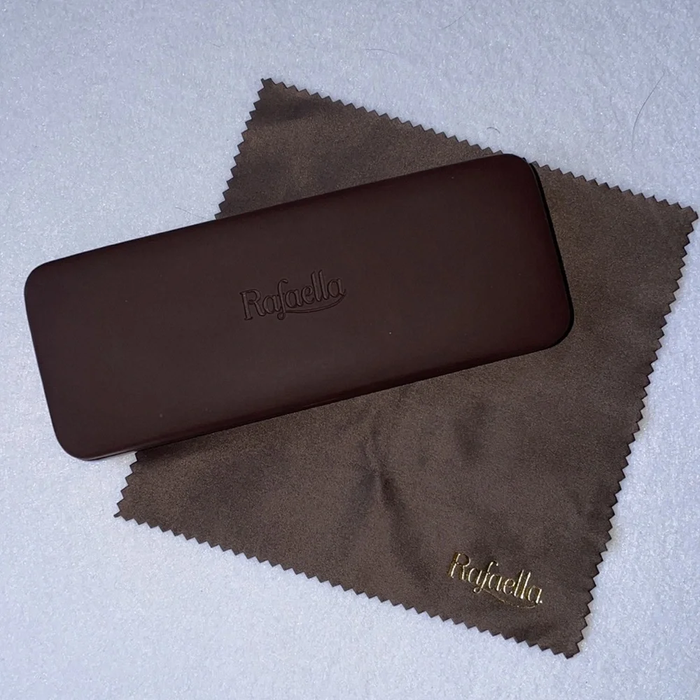NEW Rafaella Glasses Case and Lens Cloth